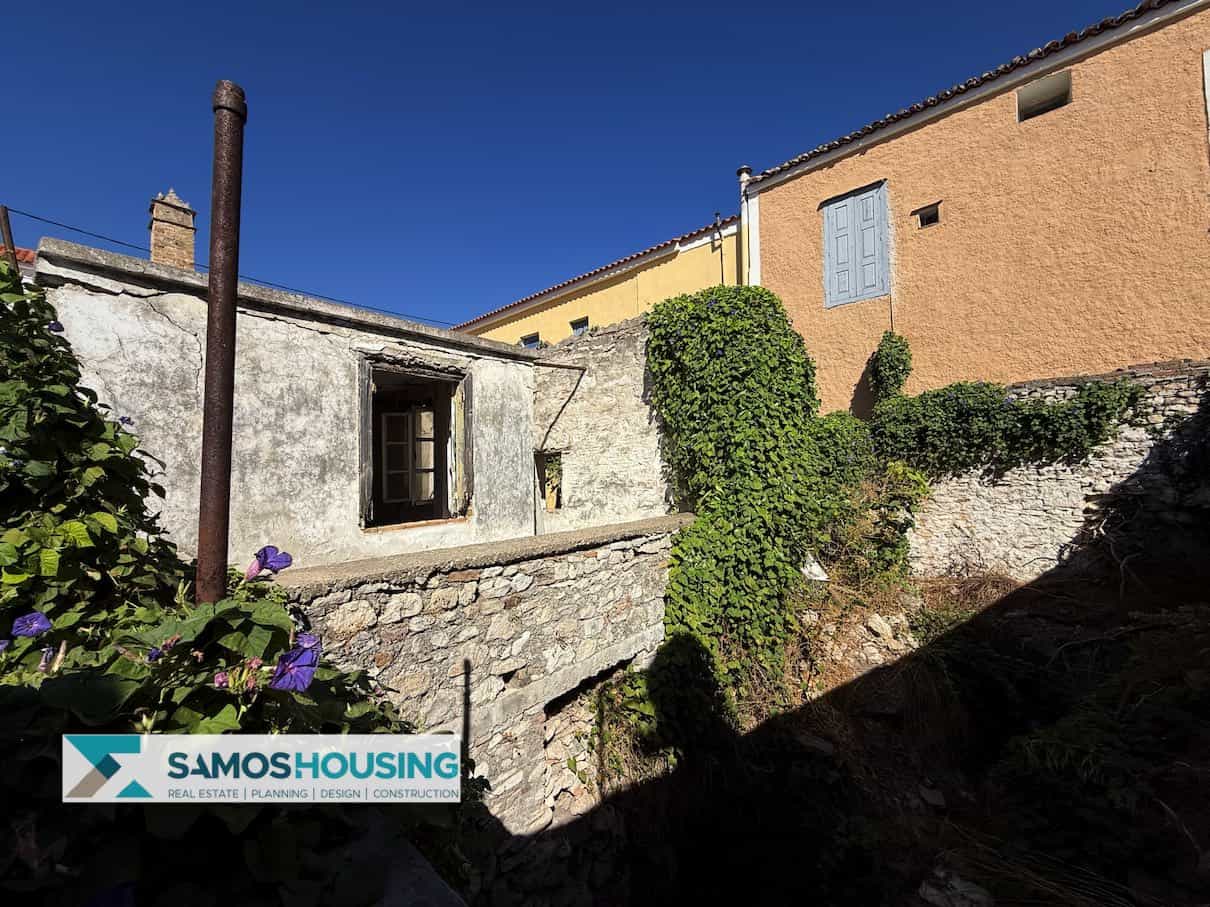 SH561 Charming House Pythagoreio3-imp