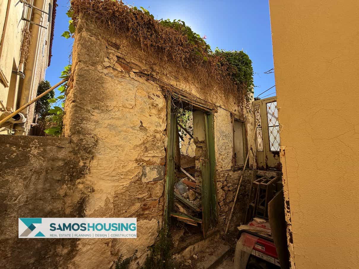 SH561 Charming House Pythagoreio5-imp