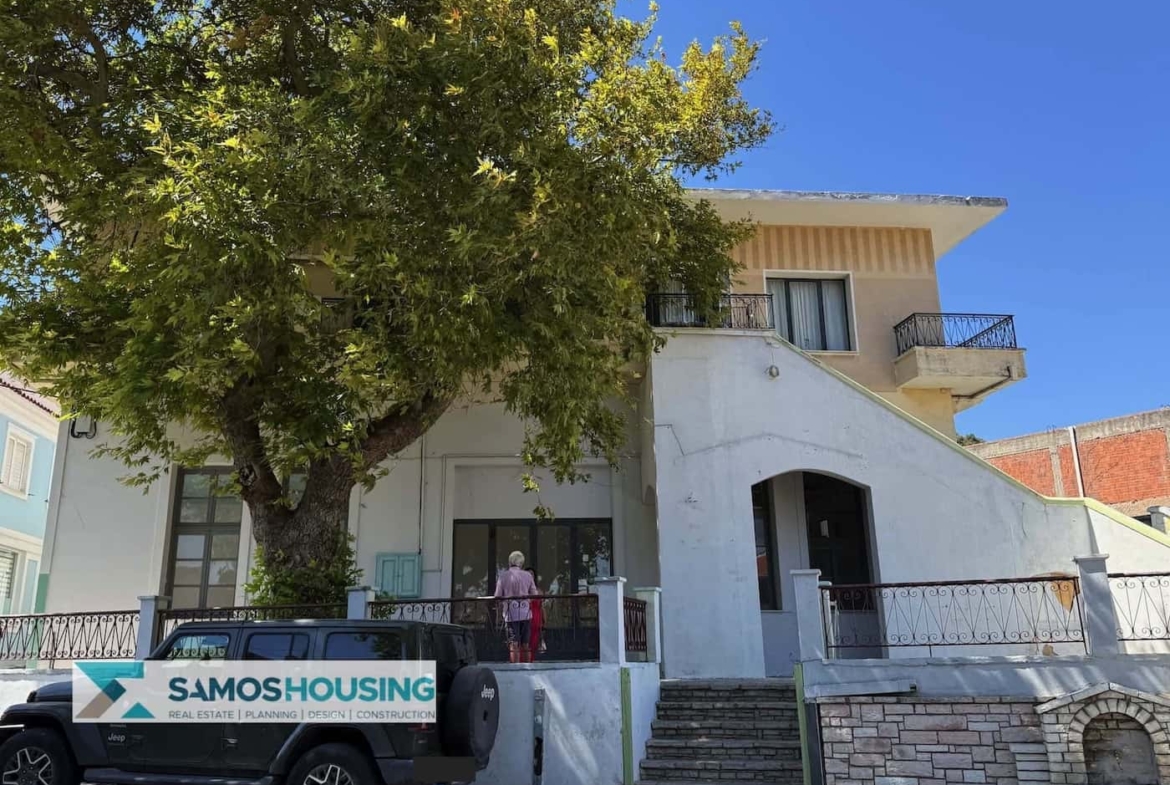 SH567 Chora Central Retreat