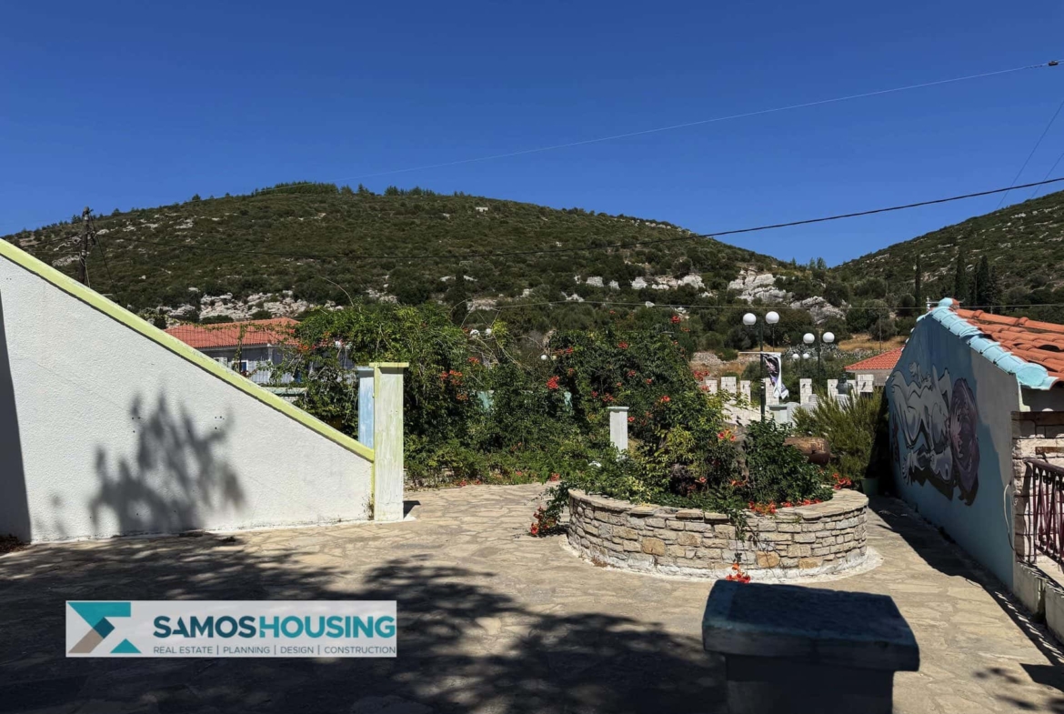 SH567 Chora Central Retreat