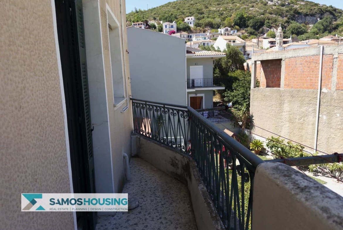SH567 Chora Central Retreat