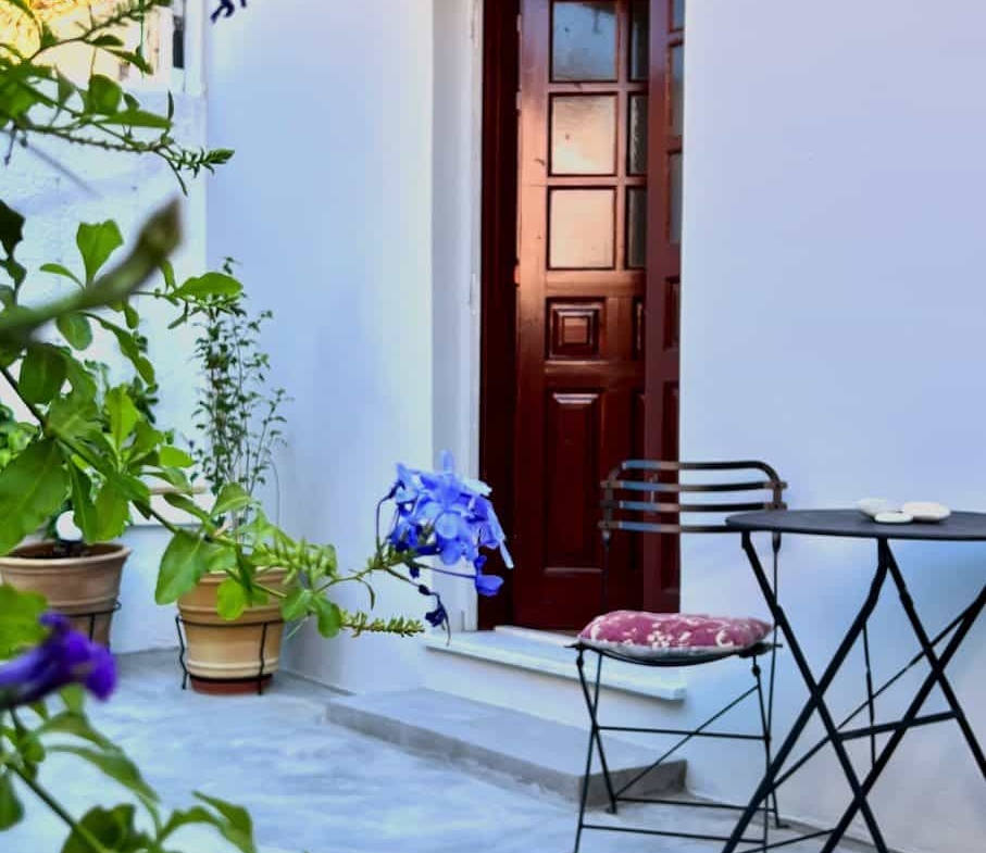 SH568 – Διαμερίσματα Melidon Townhouse: Μπουτίκ ξενοδοχείο με θέα στη θάλασσα προς πώληση στο Πυθαγόρειο, Σάμος