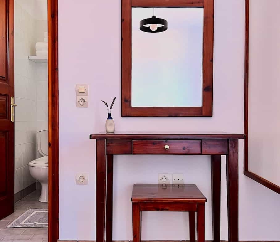SH568 – Διαμερίσματα Melidon Townhouse: Μπουτίκ ξενοδοχείο με θέα στη θάλασσα προς πώληση στο Πυθαγόρειο, Σάμος