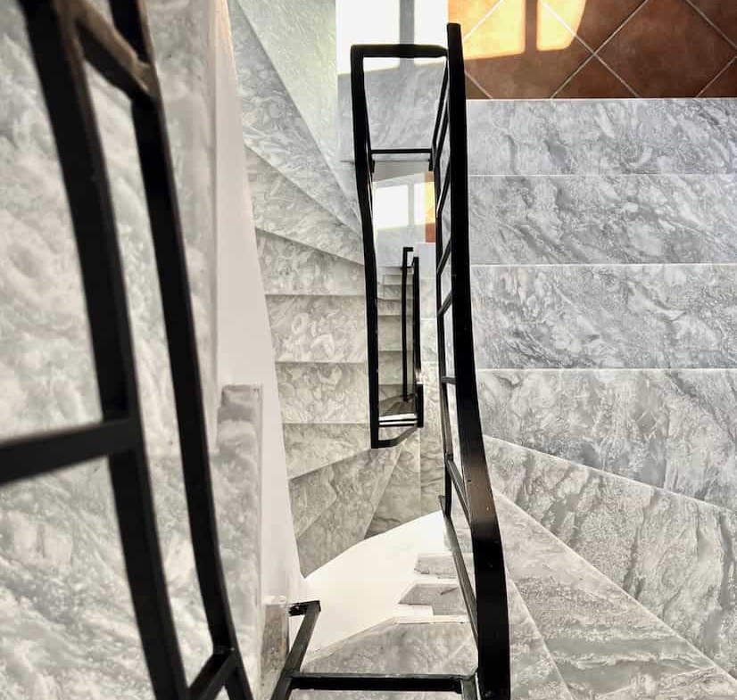 SH568 – Διαμερίσματα Melidon Townhouse: Μπουτίκ ξενοδοχείο με θέα στη θάλασσα προς πώληση στο Πυθαγόρειο, Σάμος