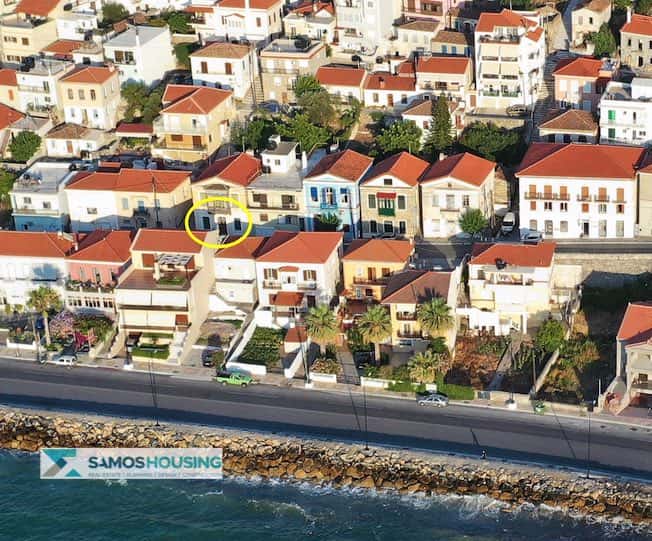 SH569 Elegant Neoclassical Apartment