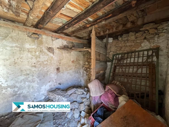 SH570 Authentic Pagondas House