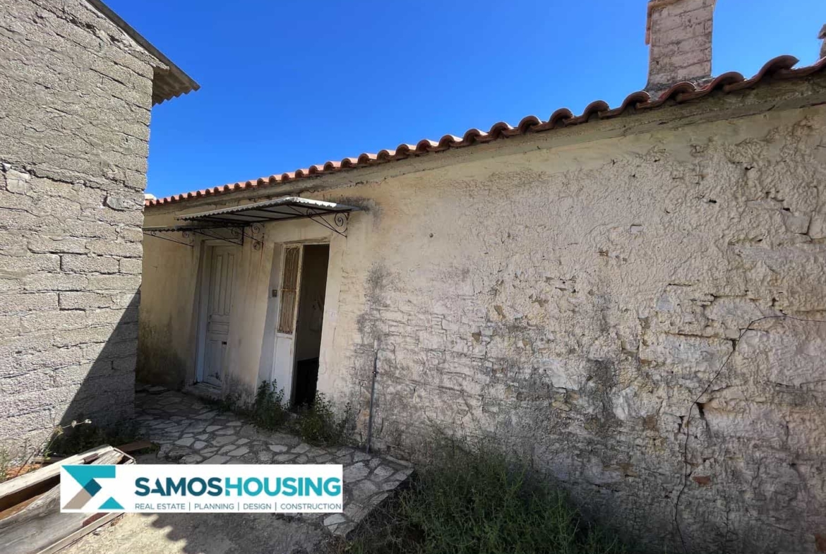 SH570 Authentic Pagondas House