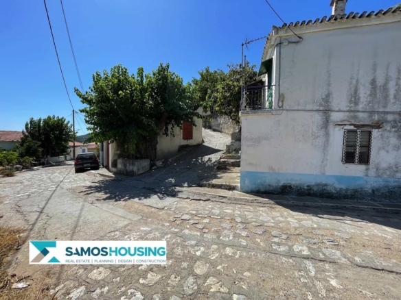 SH570 Authentic Pagondas House