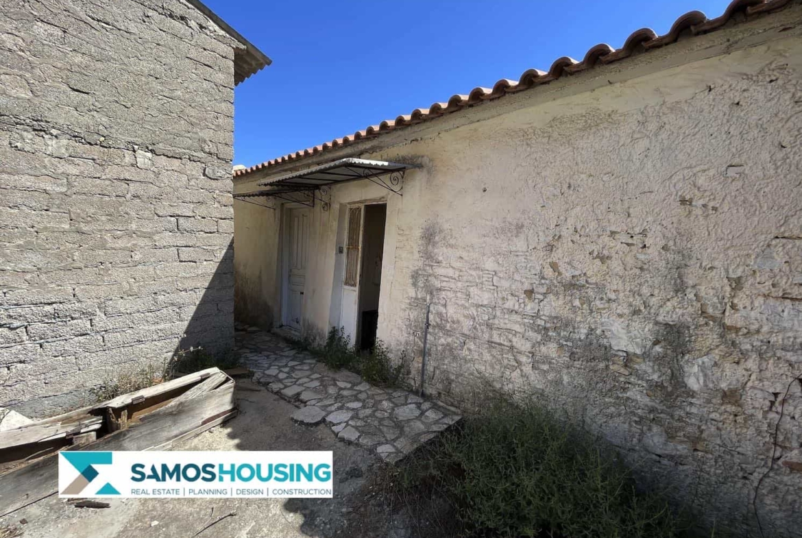 SH570 Authentic Pagondas House