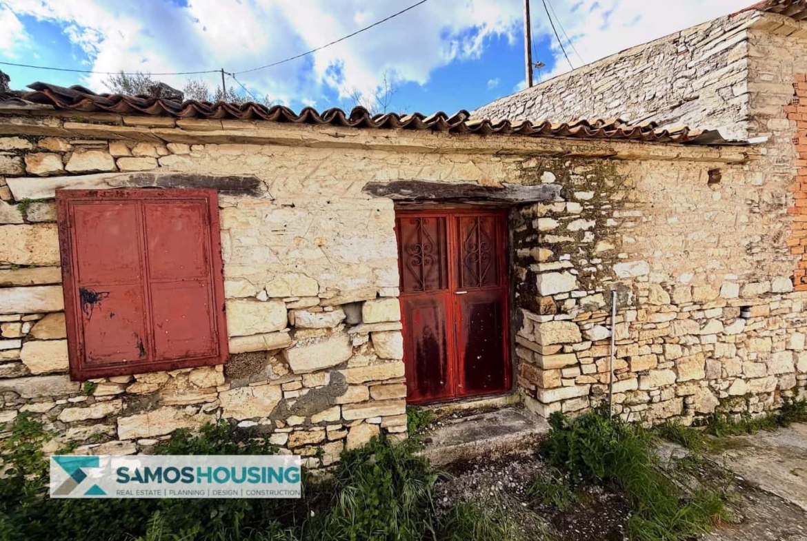 SH574 Mitilinioi Samos Renovation House + Garden
