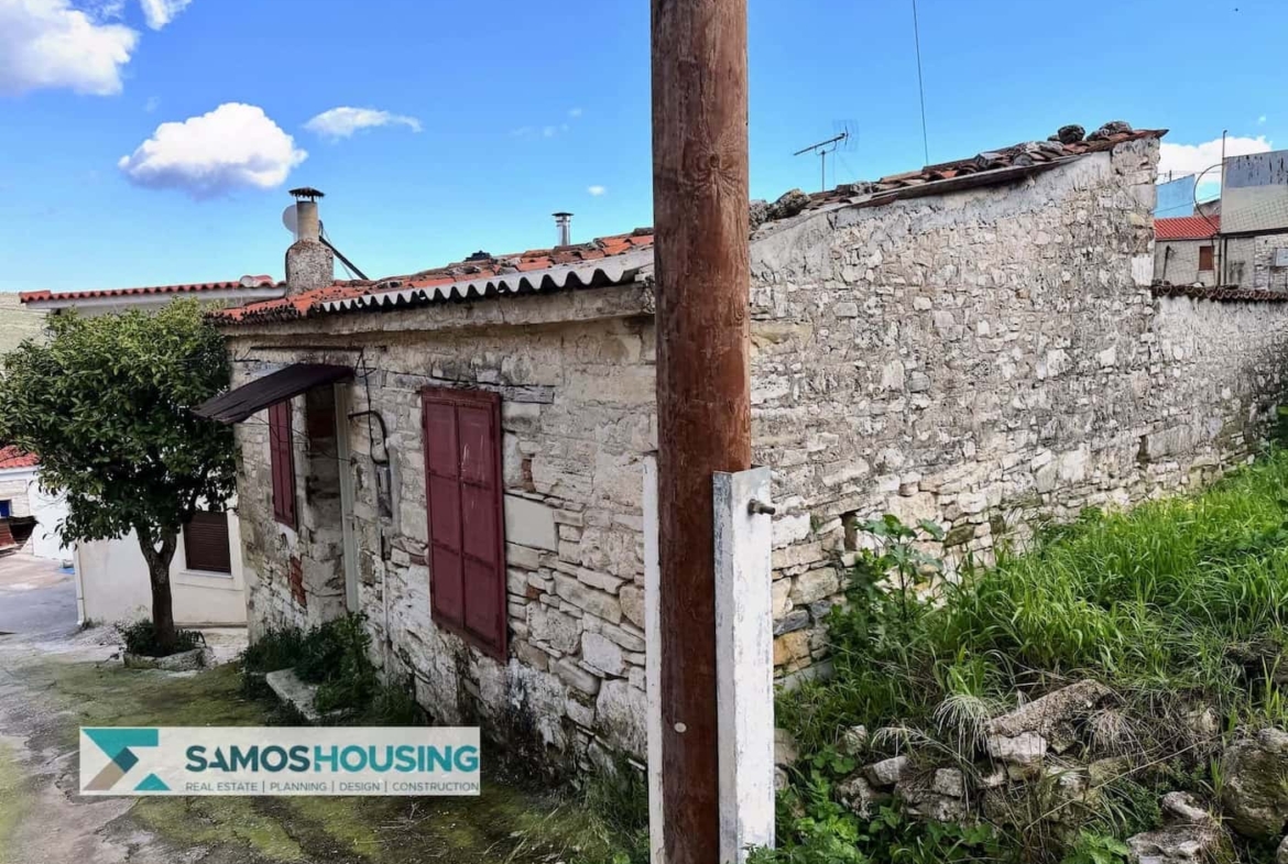 SH574 Mitilinioi Samos Renovation House + Garden