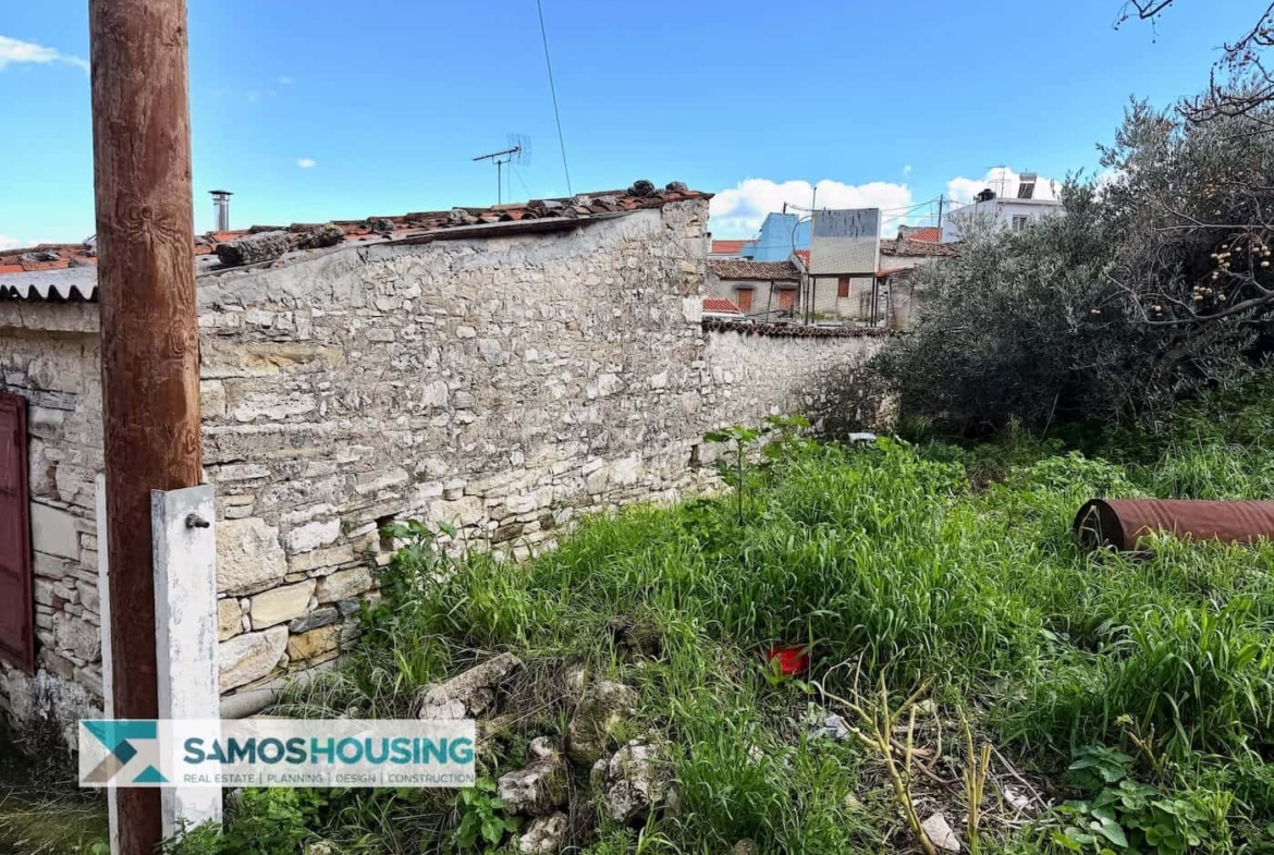 SH574 Mitilinioi Samos Renovation House + Garden