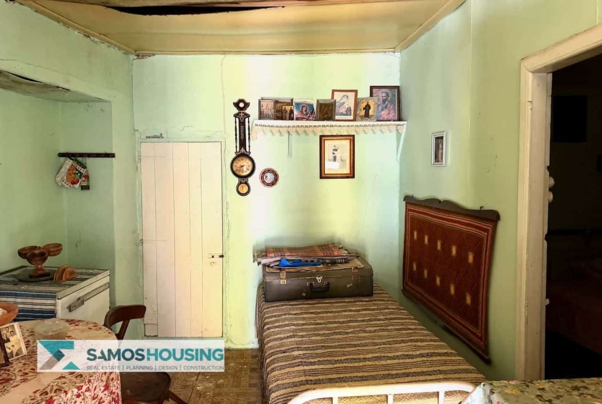SH574 Mitilinioi Samos Renovation House + Garden