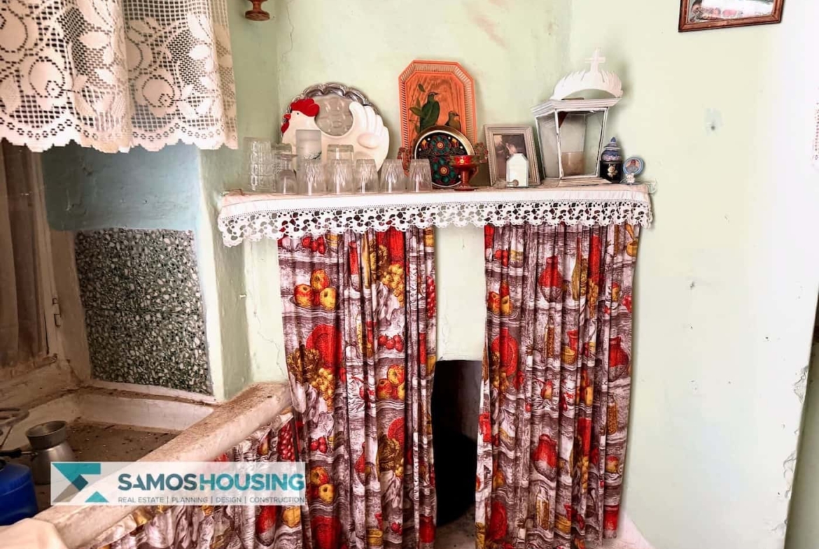 SH574 Mitilinioi Samos Renovation House + Garden