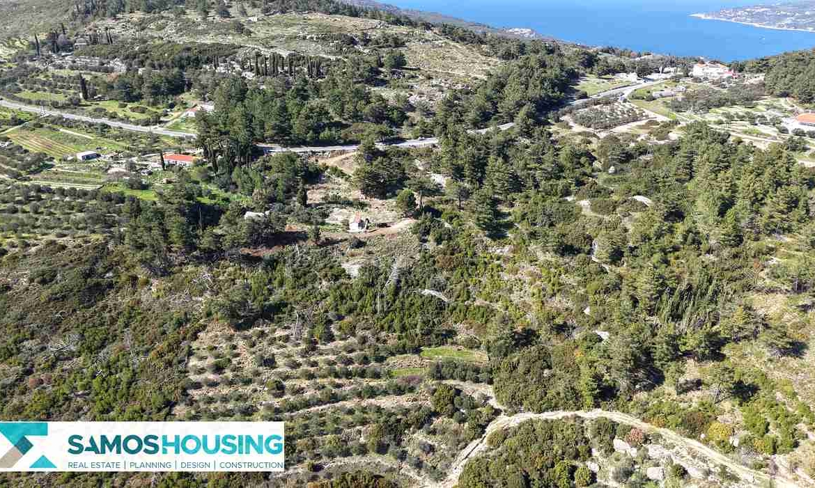Stone Cottage on 12,328 m² Buildable Plot in Zervou Samos - photo 8