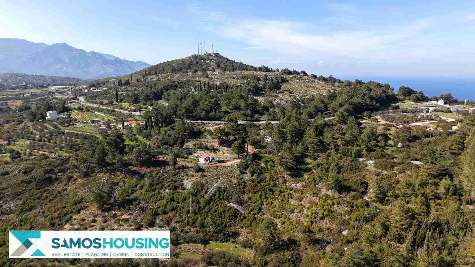 Stone Cottage on 12,328 m² Buildable Plot in Zervou Samos - photo 12