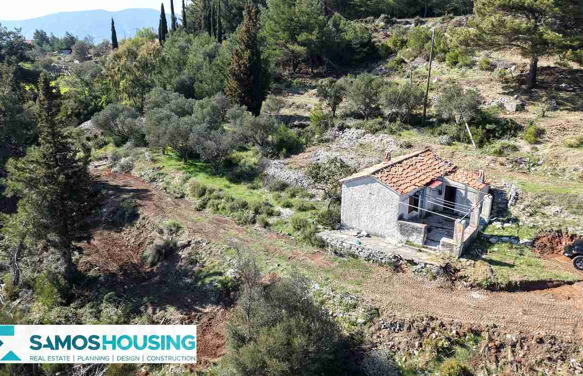 Stone Cottage on 12,328 m² Buildable Plot in Zervou Samos - photo 35