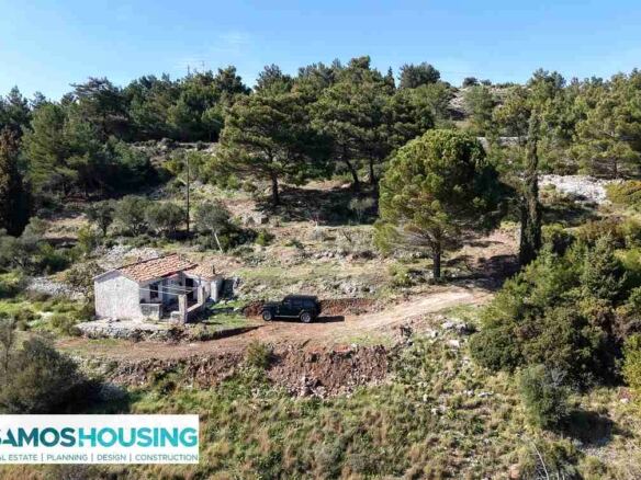 Stone Cottage on 12,328 m² Buildable Plot in Zervou Samos - photo 36