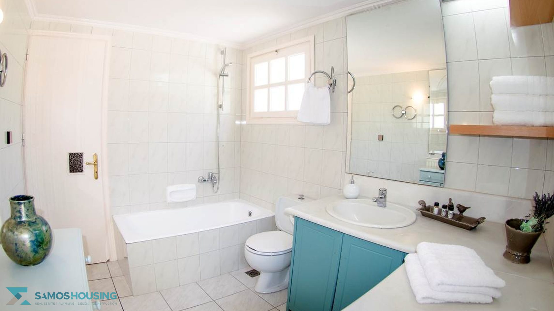 Aeolos Villa by the Beach – Beachfront Villa for Sale Samos | SH579