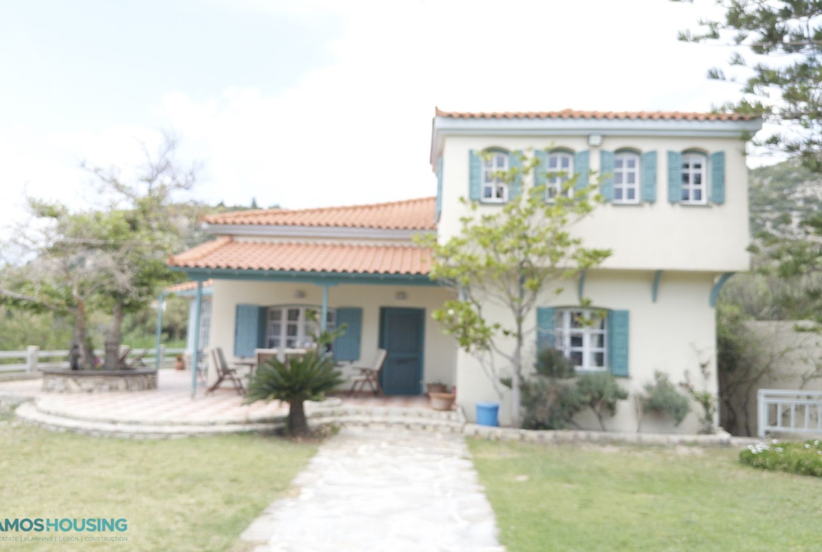 Aeolos Villa by the Beach – Beachfront Villa for Sale Samos | SH579