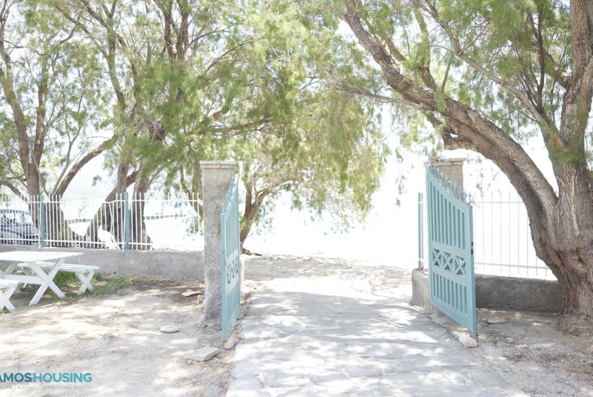 Aeolos Villa by the Beach – Beachfront Villa for Sale Samos | SH579