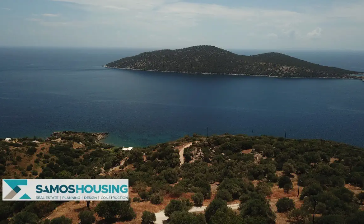 Απομονωμένη Εξοχική Κατοικία με Θέα στη Σάμο – 20.380 τ.μ. κοντά στους Σπαθαραίους (SH588)