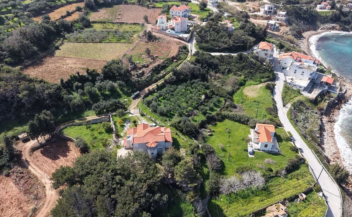 Παραθαλάσσιο οικόπεδο 1.553 τ.μ. στον Άγιο Νικόλαο, Καρλόβασι – Σάμος