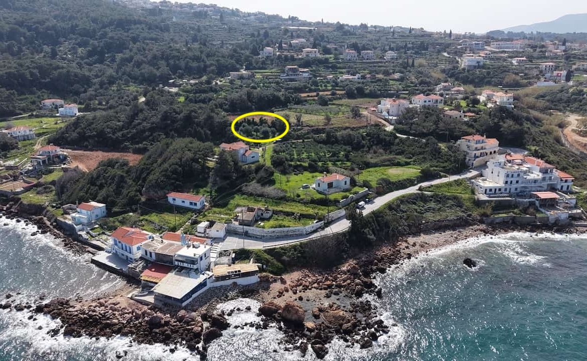 Παραθαλάσσιο οικόπεδο 1.553 τ.μ. στον Άγιο Νικόλαο, Καρλόβασι – Σάμος